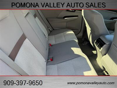 2012 Toyota Camry XLE   - Photo 10 - Pomona, CA 91767