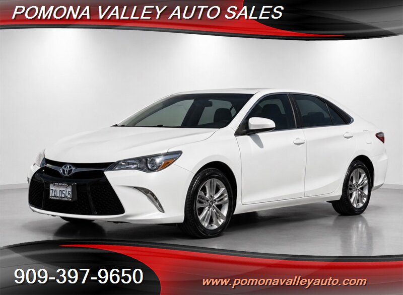 2017 Toyota Camry SE   - Photo 1 - Pomona, CA 91767