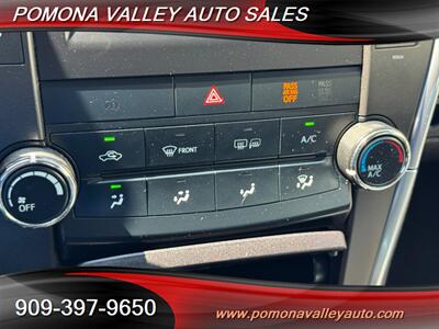 2017 Toyota Camry SE - Photo 14 - Pomona, CA 91767