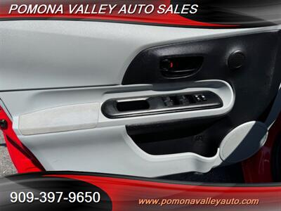 2012 Toyota Prius c   - Photo 14 - Pomona, CA 91767