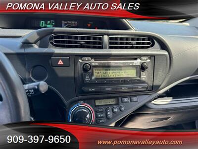 2012 Toyota Prius c   - Photo 17 - Pomona, CA 91767