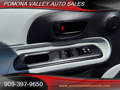 2012 Toyota Prius c   - Photo 15 - Pomona, CA 91767