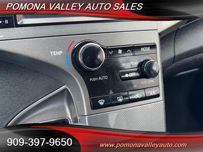 2014 Toyota Venza LE   - Photo 15 - Pomona, CA 91767