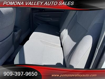 2007 Toyota Tacoma PreRunner V6   - Photo 11 - Pomona, CA 91767