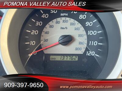 2007 Toyota Tacoma PreRunner V6   - Photo 17 - Pomona, CA 91767
