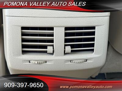 2005 Toyota Avalon Limited - Photo 11 - Pomona, CA 91767
