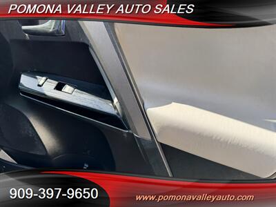2017 Toyota RAV4 Hybrid Limited   - Photo 9 - Pomona, CA 91767