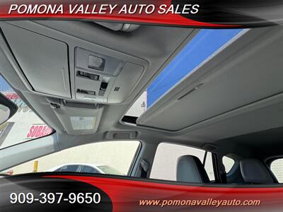2017 Toyota RAV4 Hybrid Limited   - Photo 14 - Pomona, CA 91767