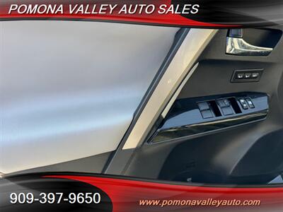 2017 Toyota RAV4 Hybrid Limited   - Photo 15 - Pomona, CA 91767