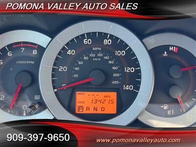 2010 Toyota RAV4   - Photo 18 - Pomona, CA 91767