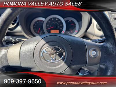 2010 Toyota RAV4   - Photo 17 - Pomona, CA 91767