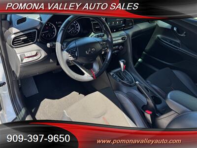 2019 Hyundai VELOSTER 2.0L Premium - Photo 10 - Pomona, CA 91767