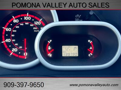 2009 Toyota Matrix   - Photo 16 - Pomona, CA 91767