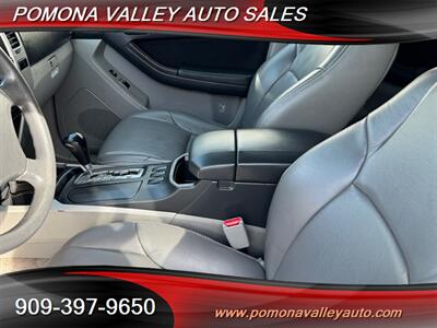 2006 Toyota 4Runner SR5   - Photo 11 - Pomona, CA 91767