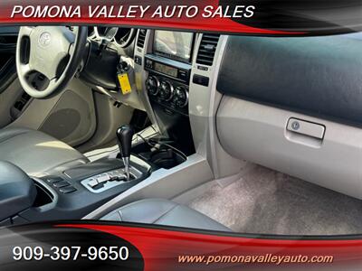 2006 Toyota 4Runner SR5   - Photo 6 - Pomona, CA 91767