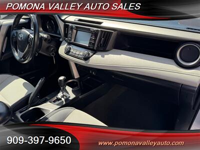 2016 Toyota RAV4 XLE   - Photo 8 - Pomona, CA 91767