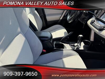 2016 Toyota RAV4 XLE   - Photo 9 - Pomona, CA 91767