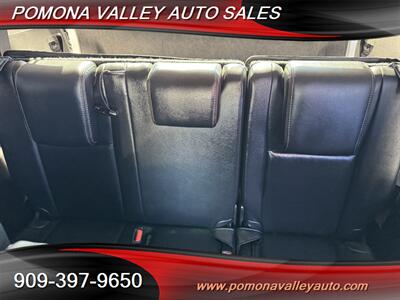 2017 Toyota Highlander XLE   - Photo 13 - Pomona, CA 91767