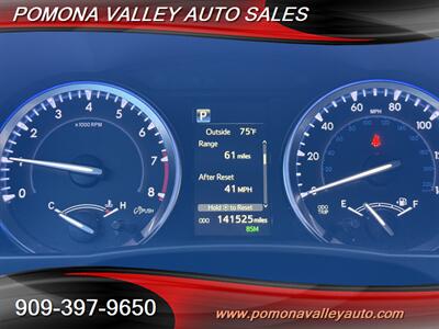 2017 Toyota Highlander XLE   - Photo 20 - Pomona, CA 91767