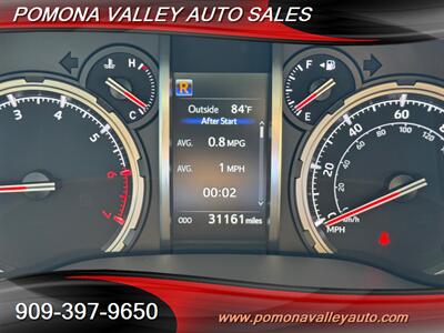 2021 Toyota 4Runner TRD Off-Road Premium   - Photo 16 - Pomona, CA 91767