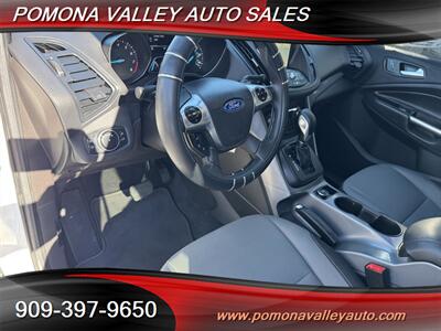 2016 Ford Escape SE - Photo 13 - Pomona, CA 91767