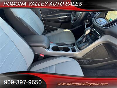 2016 Ford Escape SE - Photo 8 - Pomona, CA 91767