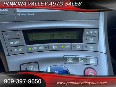 2015 Toyota Prius Plug-in Hybrid - Photo 13 - Pomona, CA 91767