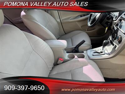 2013 Toyota Corolla LE Special Edition   - Photo 9 - Pomona, CA 91767