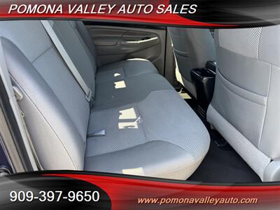 2013 Toyota Tacoma PreRunner V6   - Photo 9 - Pomona, CA 91767