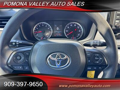 2021 Toyota RAV4 LE - Photo 22 - Pomona, CA 91767