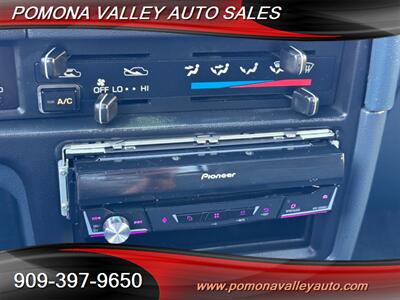 1994 Toyota Pickup   - Photo 16 - Pomona, CA 91767