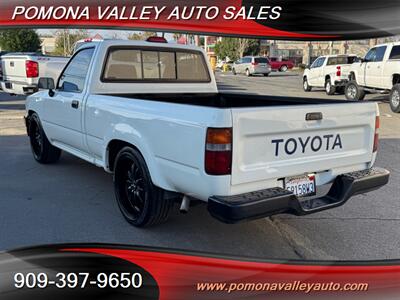 1994 Toyota Pickup   - Photo 6 - Pomona, CA 91767