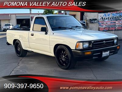 1994 Toyota Pickup   - Photo 3 - Pomona, CA 91767