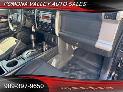 2014 Toyota FJ Cruiser - Photo 9 - Pomona, CA 91767