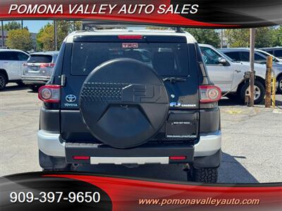 2014 Toyota FJ Cruiser - Photo 5 - Pomona, CA 91767