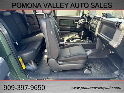 2014 Toyota FJ Cruiser   - Photo 10 - Pomona, CA 91767