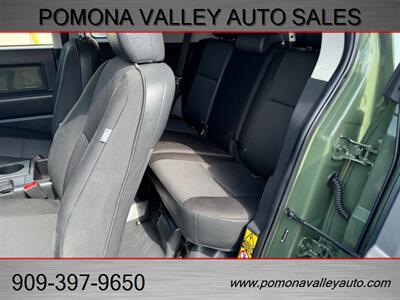 2014 Toyota FJ Cruiser   - Photo 13 - Pomona, CA 91767