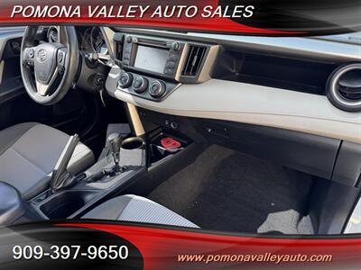 2014 Toyota RAV4 LE   - Photo 7 - Pomona, CA 91767