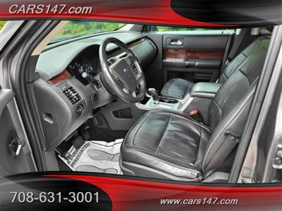 2010 Ford Flex SEL   - Photo 12 - Midlothian, IL 60445