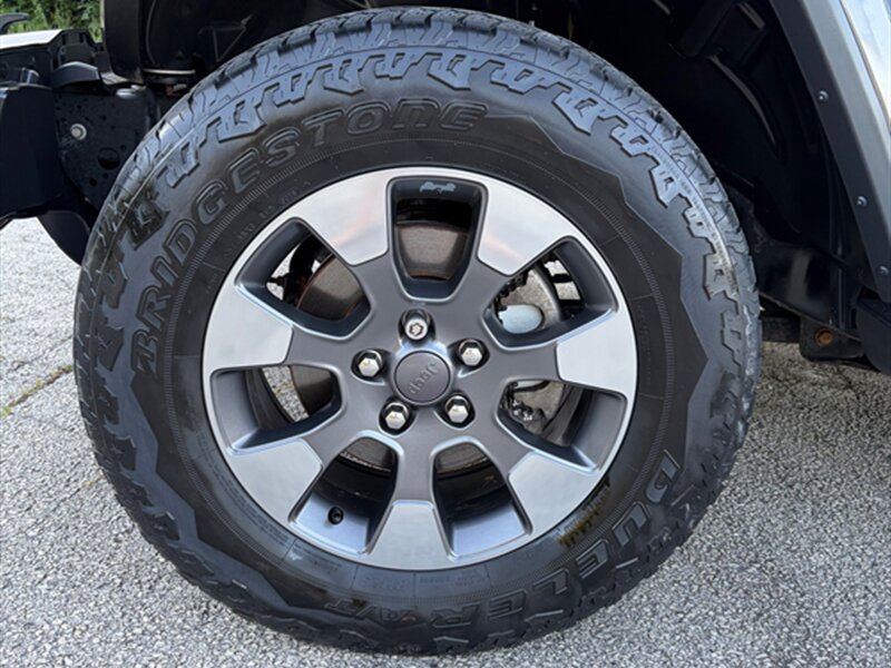2018 Jeep Wrangler Unlimited Sahara - Photo 31 - Midlothian, IL 60445