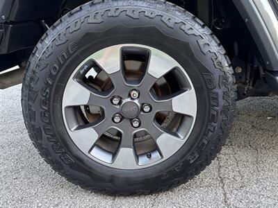 2018 Jeep Wrangler Unlimited Sahara - Photo 29 - Midlothian, IL 60445