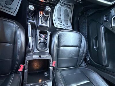 2018 Jeep Wrangler Unlimited Sahara - Photo 14 - Midlothian, IL 60445