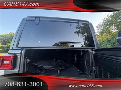 2018 Jeep Wrangler Unlimited Sahara - Photo 8 - Midlothian, IL 60445