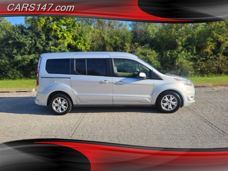 2016 Ford Transit Connect Titanium photo 4