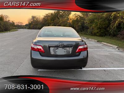 2009 Toyota Camry LE - Photo 4 - Midlothian, IL 60445
