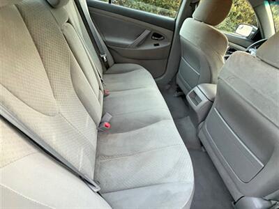 2009 Toyota Camry LE - Photo 19 - Midlothian, IL 60445