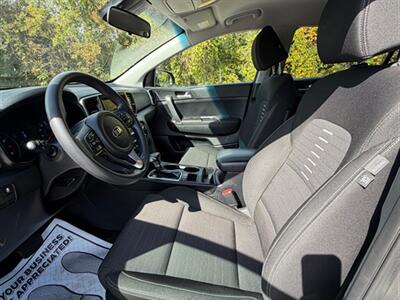 2018 Kia Sportage LX - Photo 17 - Midlothian, IL 60445