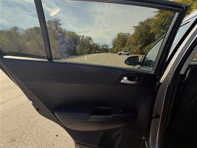 2018 Kia Sportage LX - Photo 23 - Midlothian, IL 60445