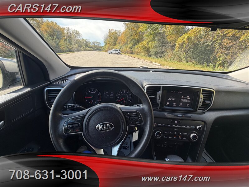 2018 Kia Sportage LX - Photo 12 - Midlothian, IL 60445