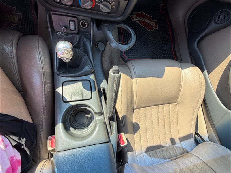1999 Pontiac Firebird Trans Am - Photo 13 - Midlothian, IL 60445